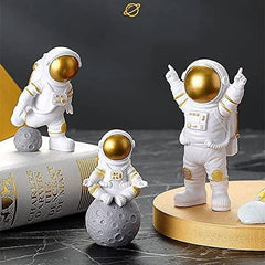 Astronaut Ornament Home Office Desktop Figurine Decors Set of 3 - Golden