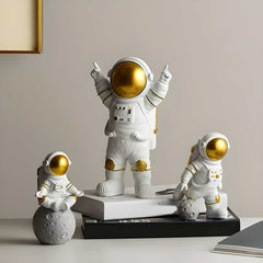 Astronaut Ornament Home Office Desktop Figurine Decors Set of 3 - Golden